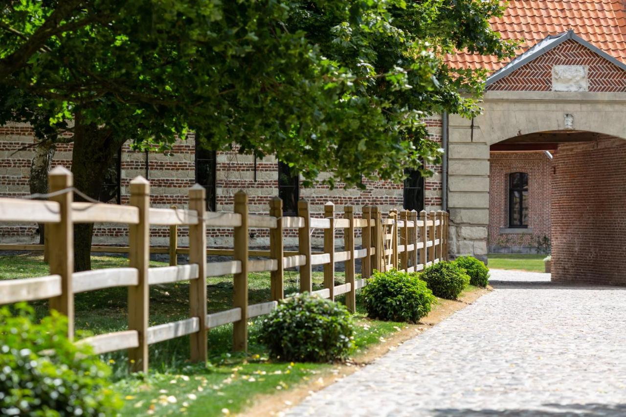Haras De Barry Hotell Sainghin-en-Mélantois Exteriör bild